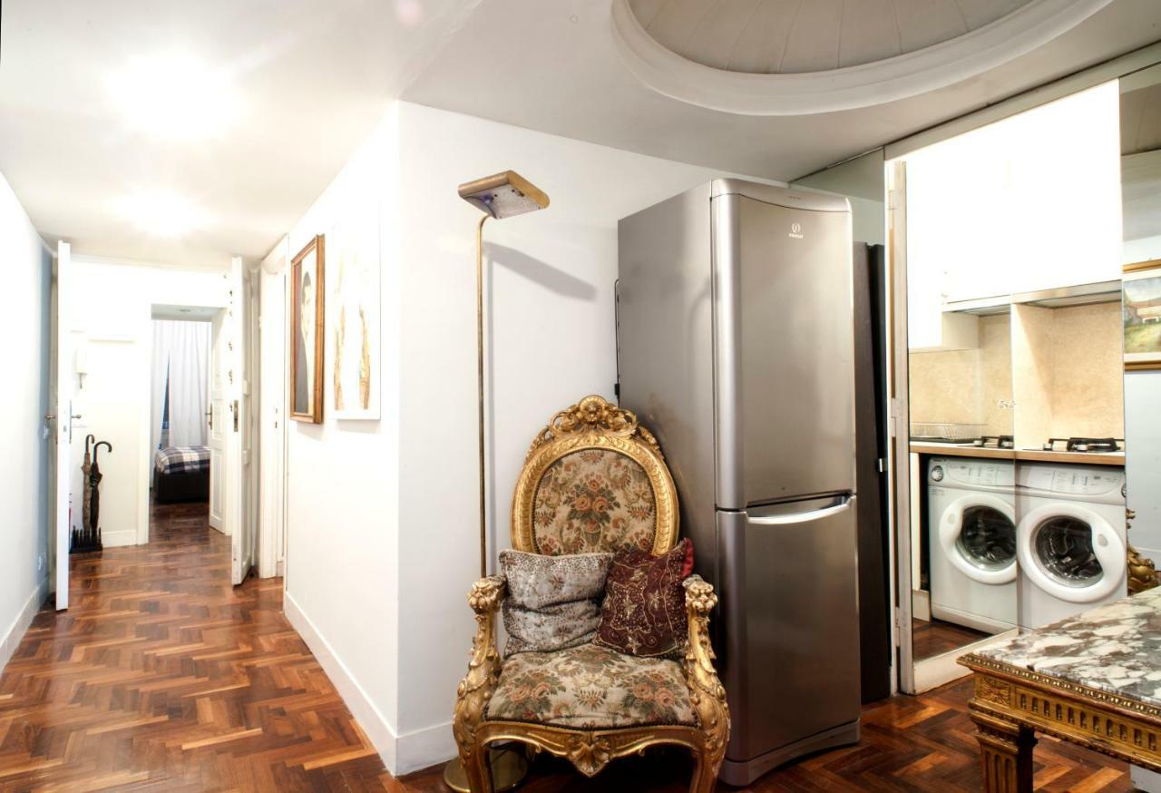 Santa Cecilia Apartment In Via Del Corso 罗马 外观 照片