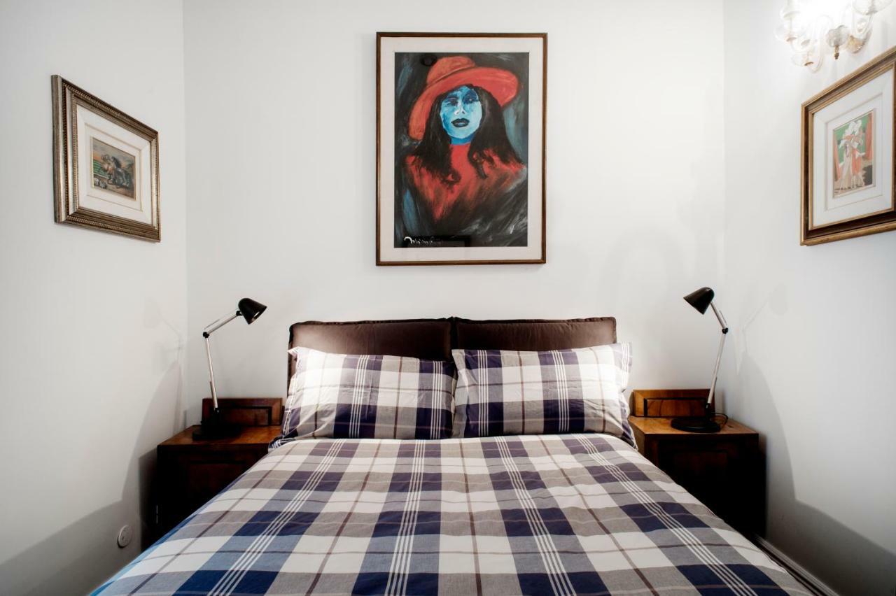 Santa Cecilia Apartment In Via Del Corso 罗马 外观 照片